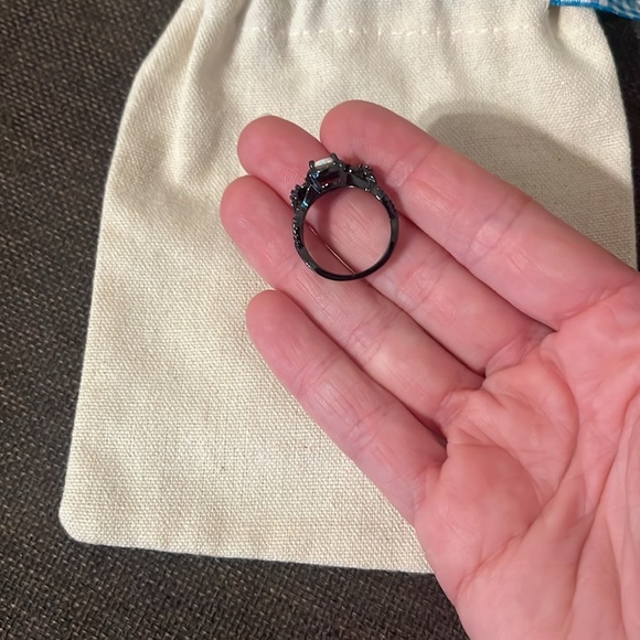 Gorgeous opal ring - Picture 2 of 3